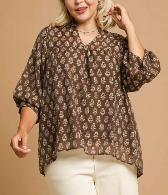 BreezyBloom Blouse