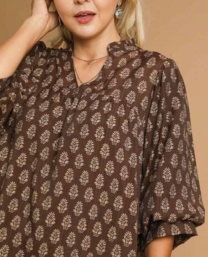 BreezyBloom Blouse